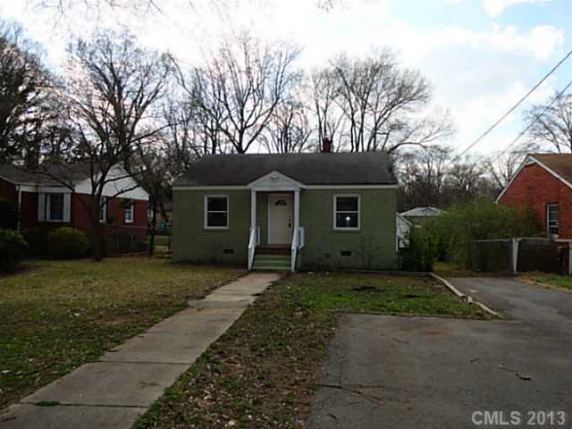 2425  Lola Avenue Charlotte North Carolina 28205