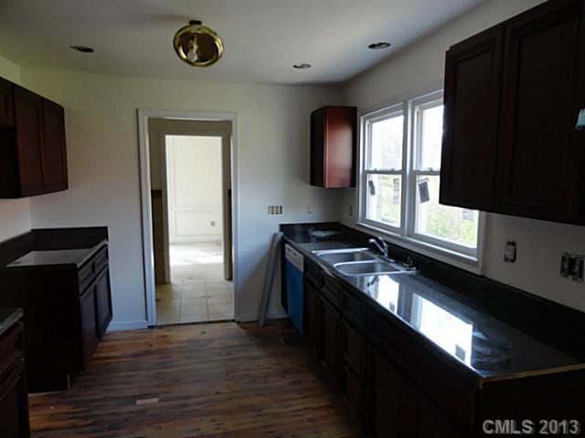 2425  Lola Avenue Charlotte North Carolina 28205