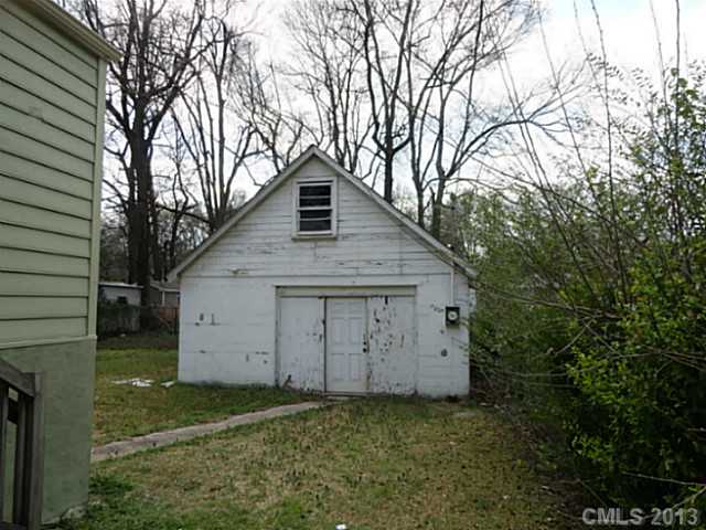 2425  Lola Avenue Charlotte North Carolina 28205