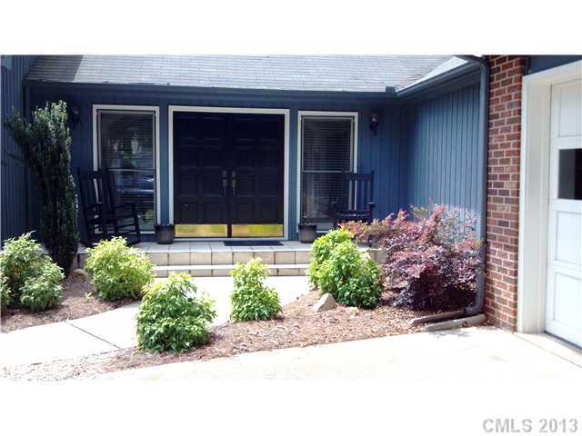 7200  Colony Road Charlotte North Carolina 28226