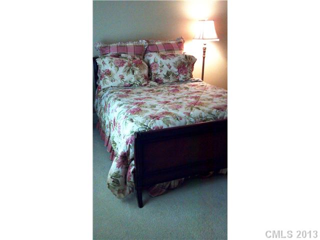 7200  Colony Road Charlotte North Carolina 28226