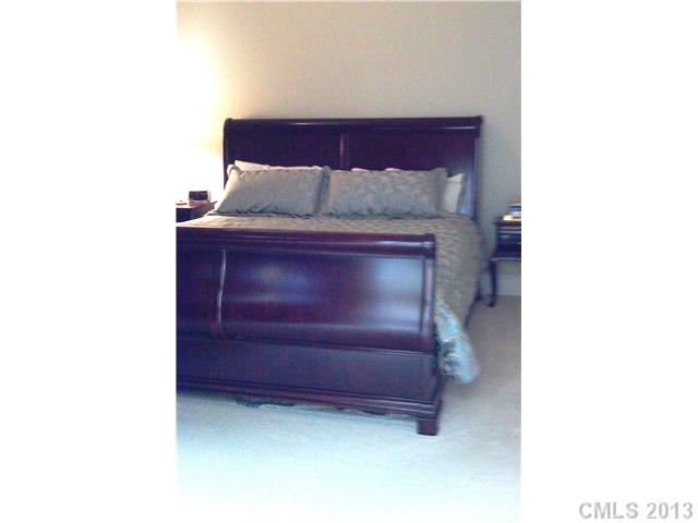 7200  Colony Road Charlotte North Carolina 28226