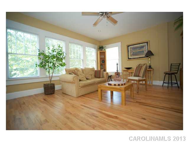 406  Wesley Heights Way Charlotte North Carolina 28208