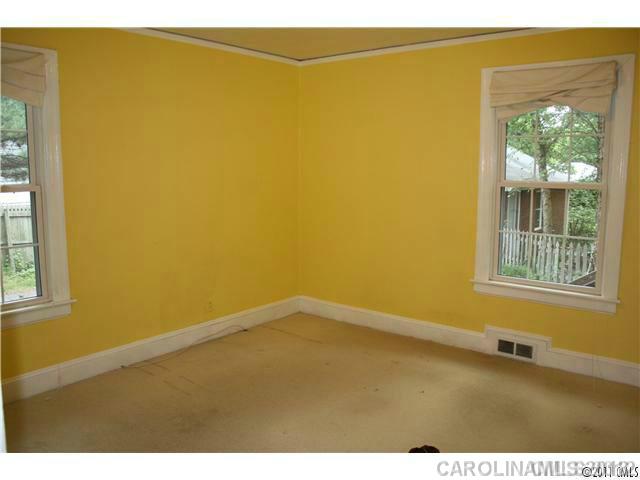 1535  Carolyn Drive Charlotte North Carolina 28205