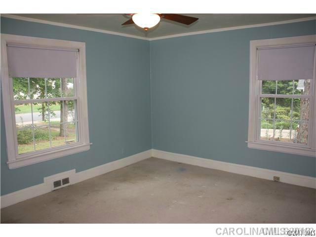 1535  Carolyn Drive Charlotte North Carolina 28205