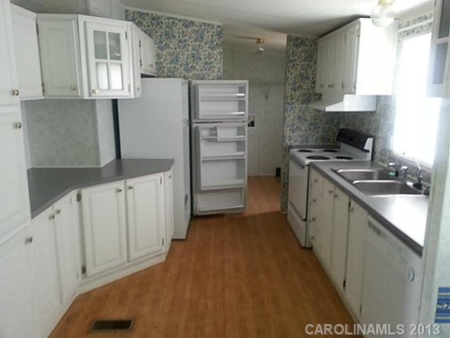 113  Daisy Field Court Harmony North Carolina 28634