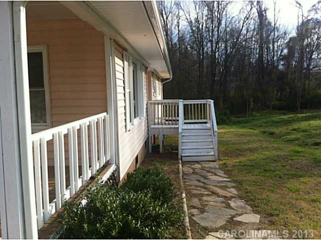 138  Hampton Church Road Charlotte North Carolina 28262