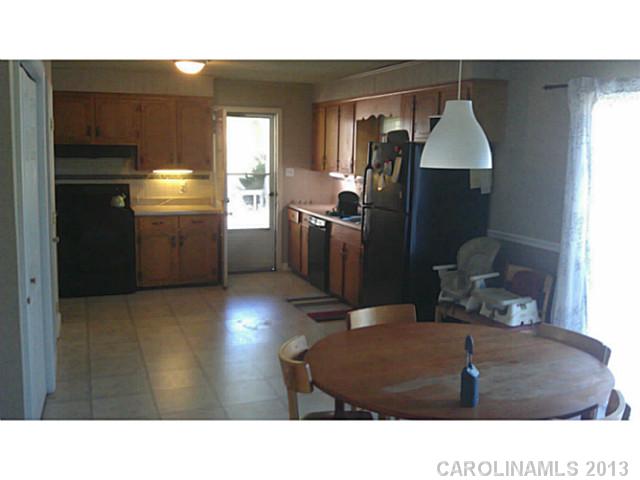 138  Hampton Church Road Charlotte North Carolina 28262