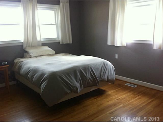 138  Hampton Church Road Charlotte North Carolina 28262