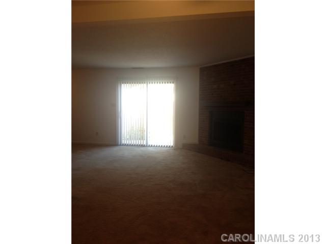 216  Idlewood Drive Kannapolis North Carolina 28083