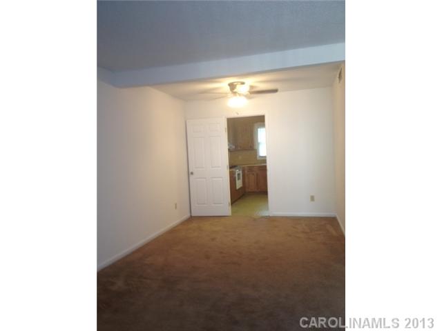 216  Idlewood Drive Kannapolis North Carolina 28083