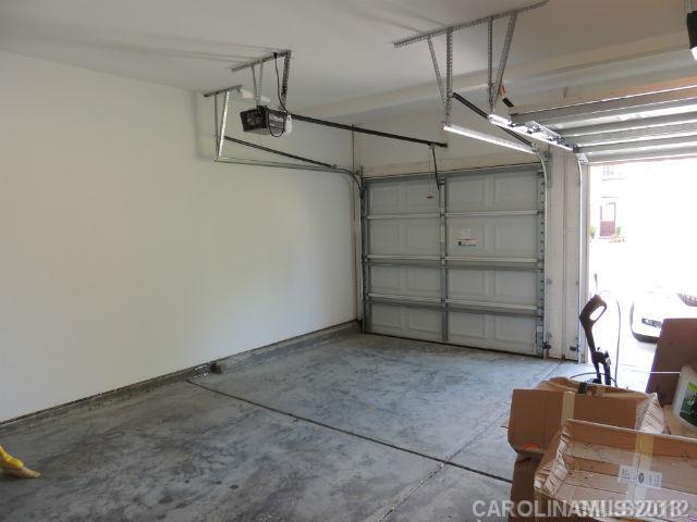 9003  Bishop Crest Lane Charlotte North Carolina 28277