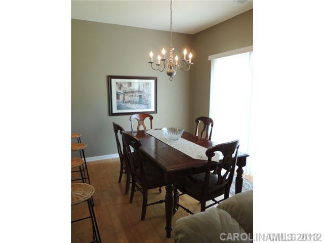 9003  Bishop Crest Lane Charlotte North Carolina 28277