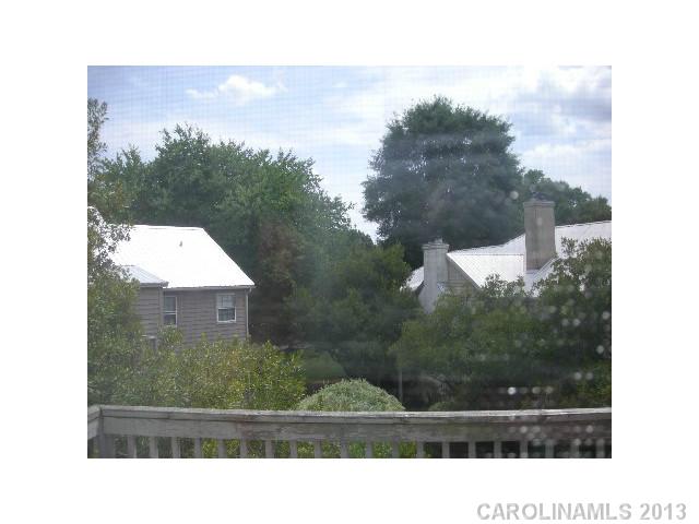 32202  Selwyn Farms Lane Charlotte North Carolina 28209