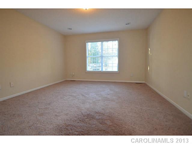 1631  Barbara Ann Circle Kannapolis North Carolina 28083