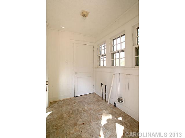 303  Armfield Street Statesville North Carolina 28677