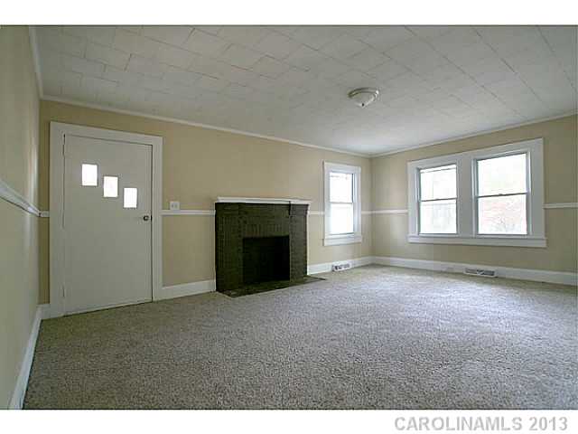 303  Armfield Street Statesville North Carolina 28677