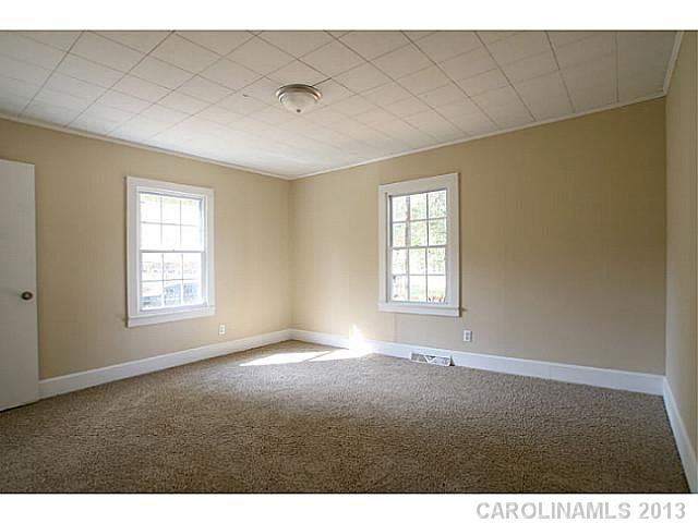 303  Armfield Street Statesville North Carolina 28677