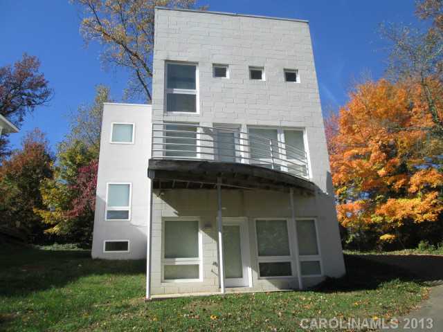 1619  Tippah Avenue Charlotte North Carolina 28205