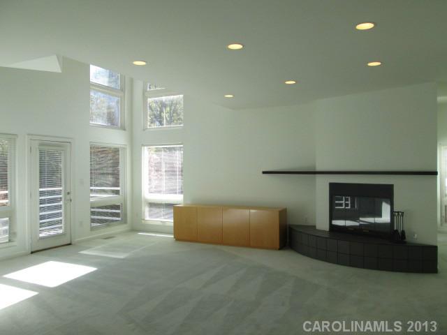 1619  Tippah Avenue Charlotte North Carolina 28205