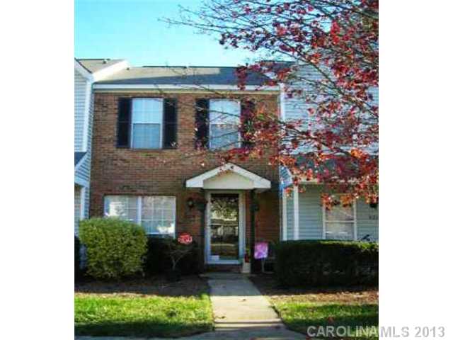 8226  Golf Ridge Drive Charlotte North Carolina 28277