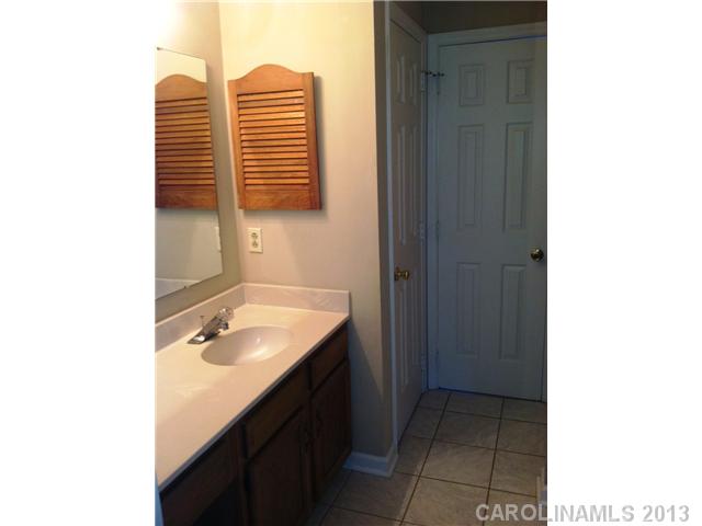 8226  Golf Ridge Drive Charlotte North Carolina 28277