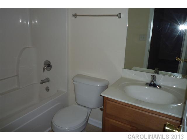 5629  Thompson Road Charlotte North Carolina 28216