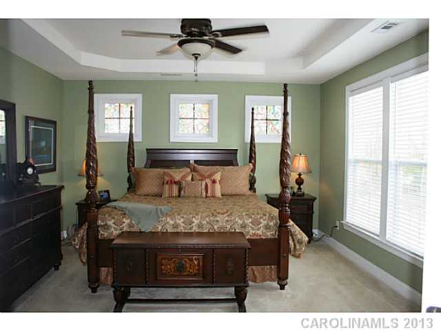 9522  Ridgeforest Drive Charlotte North Carolina 28277