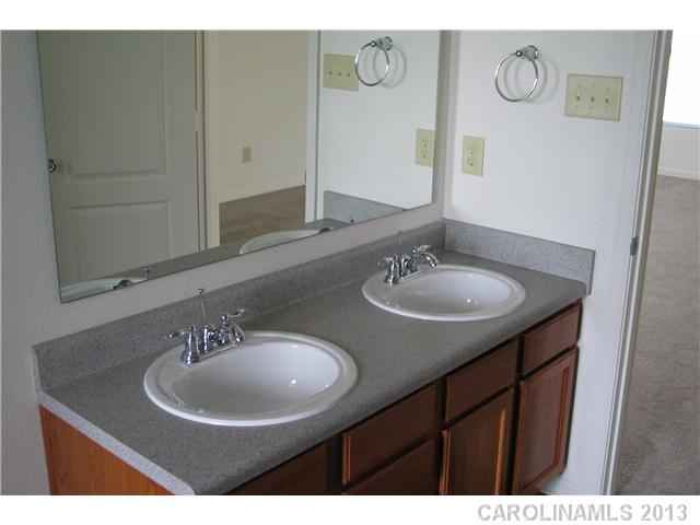 696  Bright Orchid Avenue Concord North Carolina 28025