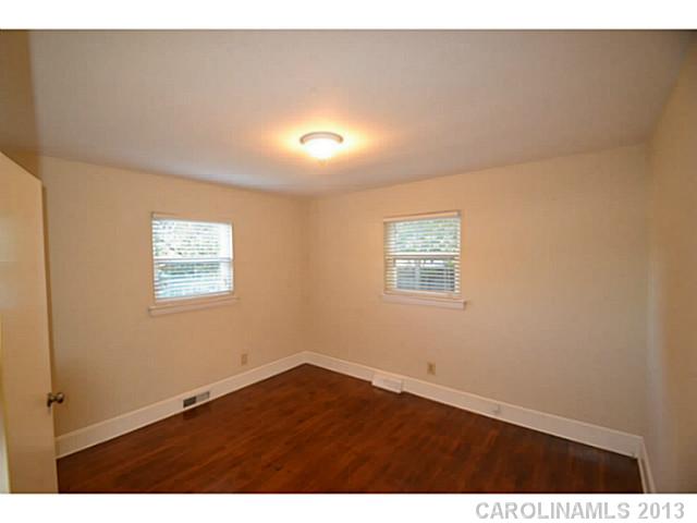 1318  Lomax Avenue Charlotte North Carolina 28211