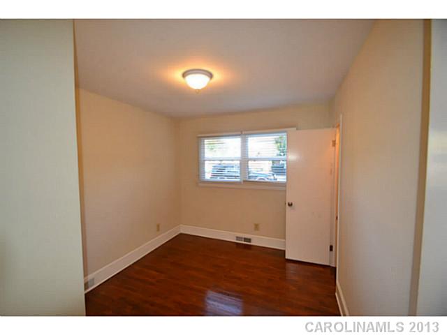 1318  Lomax Avenue Charlotte North Carolina 28211