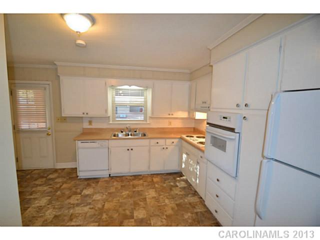 1318  Lomax Avenue Charlotte North Carolina 28211