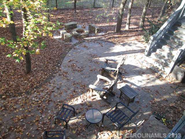 16300  Autumn Creek Court Charlotte North Carolina 28278