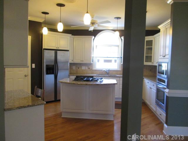 16300  Autumn Creek Court Charlotte North Carolina 28278