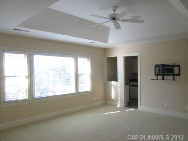 16300  Autumn Creek Court Charlotte North Carolina 28278