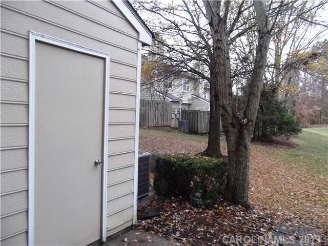 6106  Heath Ridge Court Charlotte North Carolina 28210