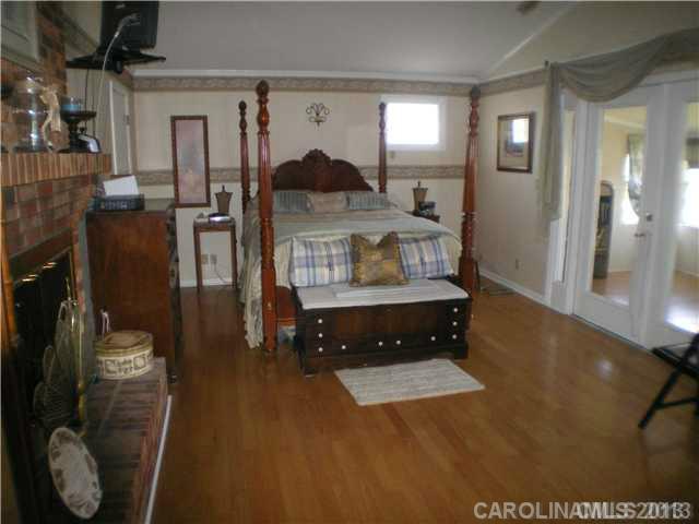 3654 S Lake Shore Road Denver North Carolina 28037