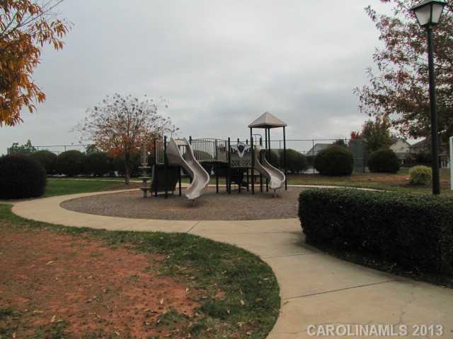 16826  Macanthra Drive Charlotte North Carolina 28213