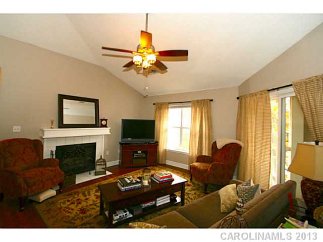 5009  Sharon Road Charlotte North Carolina 28210