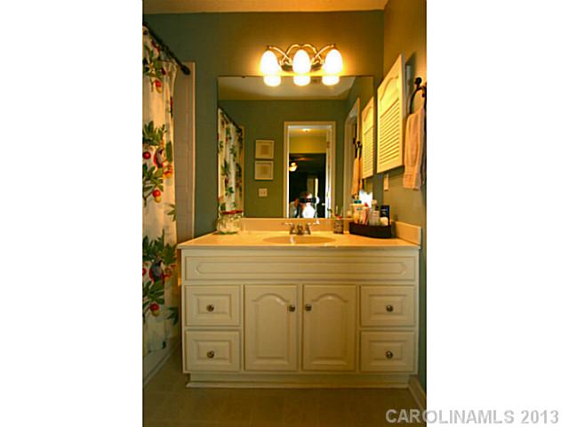 5009  Sharon Road Charlotte North Carolina 28210