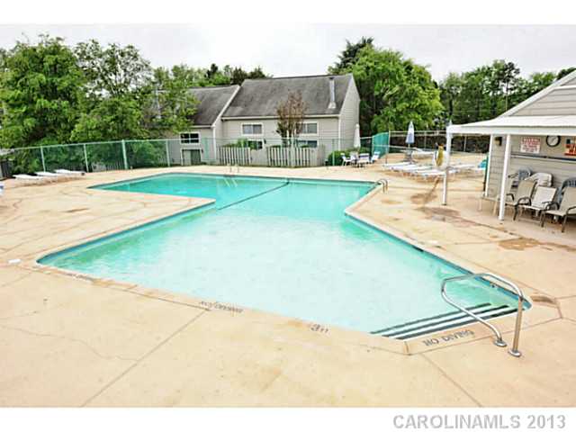 6111  Heathstone Lane Charlotte North Carolina 28210