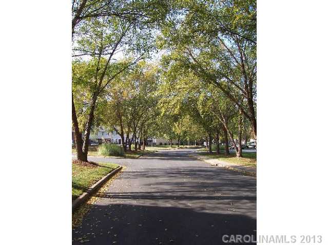 6111  Heathstone Lane Charlotte North Carolina 28210