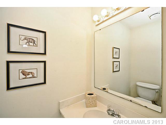 6111  Heathstone Lane Charlotte North Carolina 28210