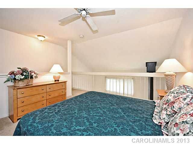 6111  Heathstone Lane Charlotte North Carolina 28210