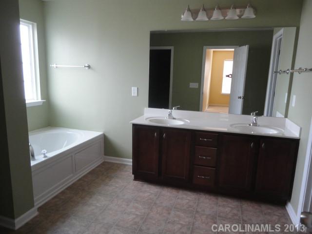 16704  Prairie Falcon Lane Charlotte North Carolina 28278