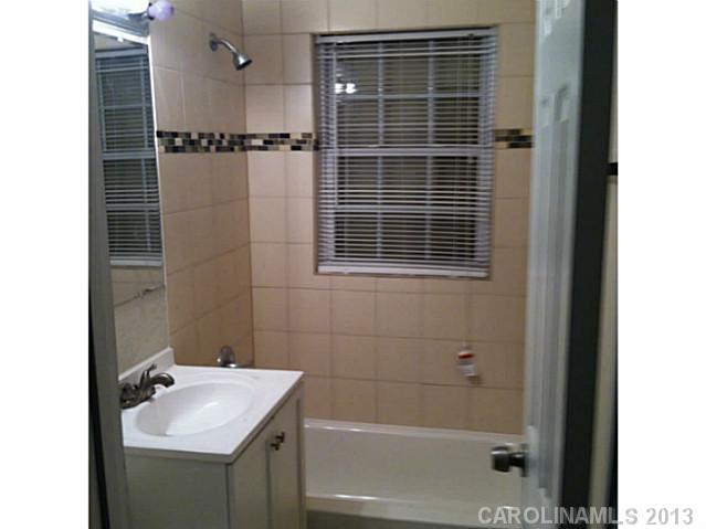 1521  Montgomery Street Charlotte North Carolina 28216