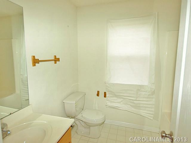 408  Peachtree Road Charlotte North Carolina 28216