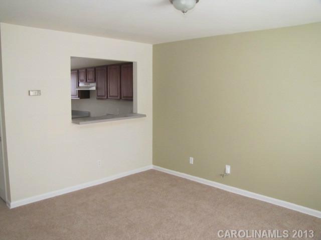 1302  Meadow Avenue Kannapolis North Carolina 28083