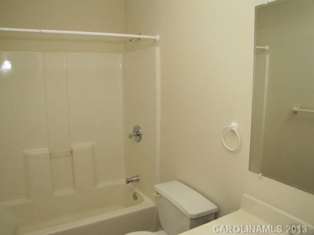 1302  Meadow Avenue Kannapolis North Carolina 28083