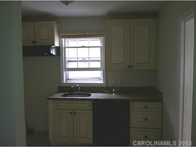 1226  Meadow Lane Charlotte North Carolina 28205